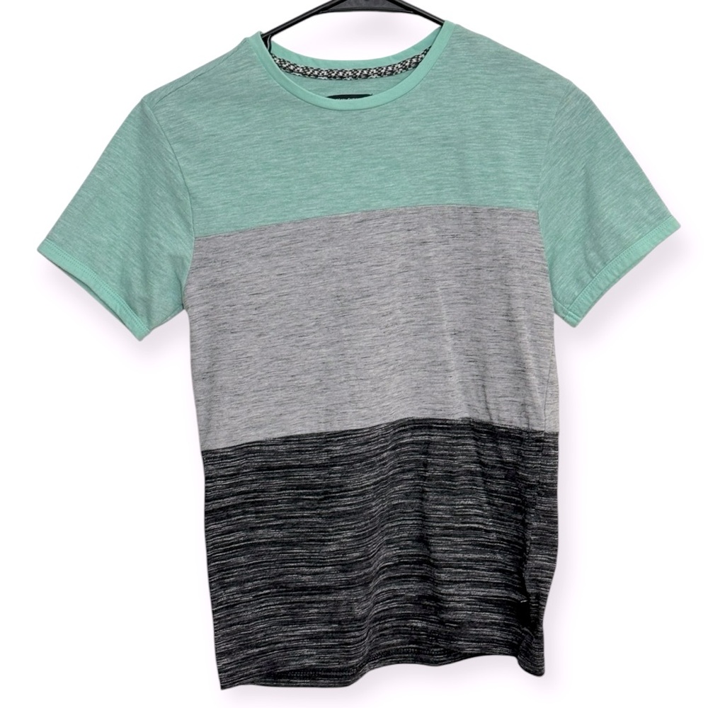 Ocean Current Boys Mint, Gray, and Black Block Tee Size M‎